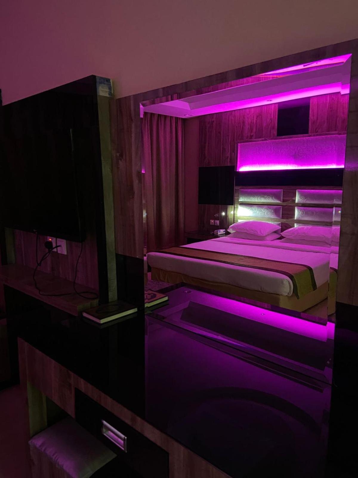 Al- Reef Hotel ジェッダ エクステリア 写真